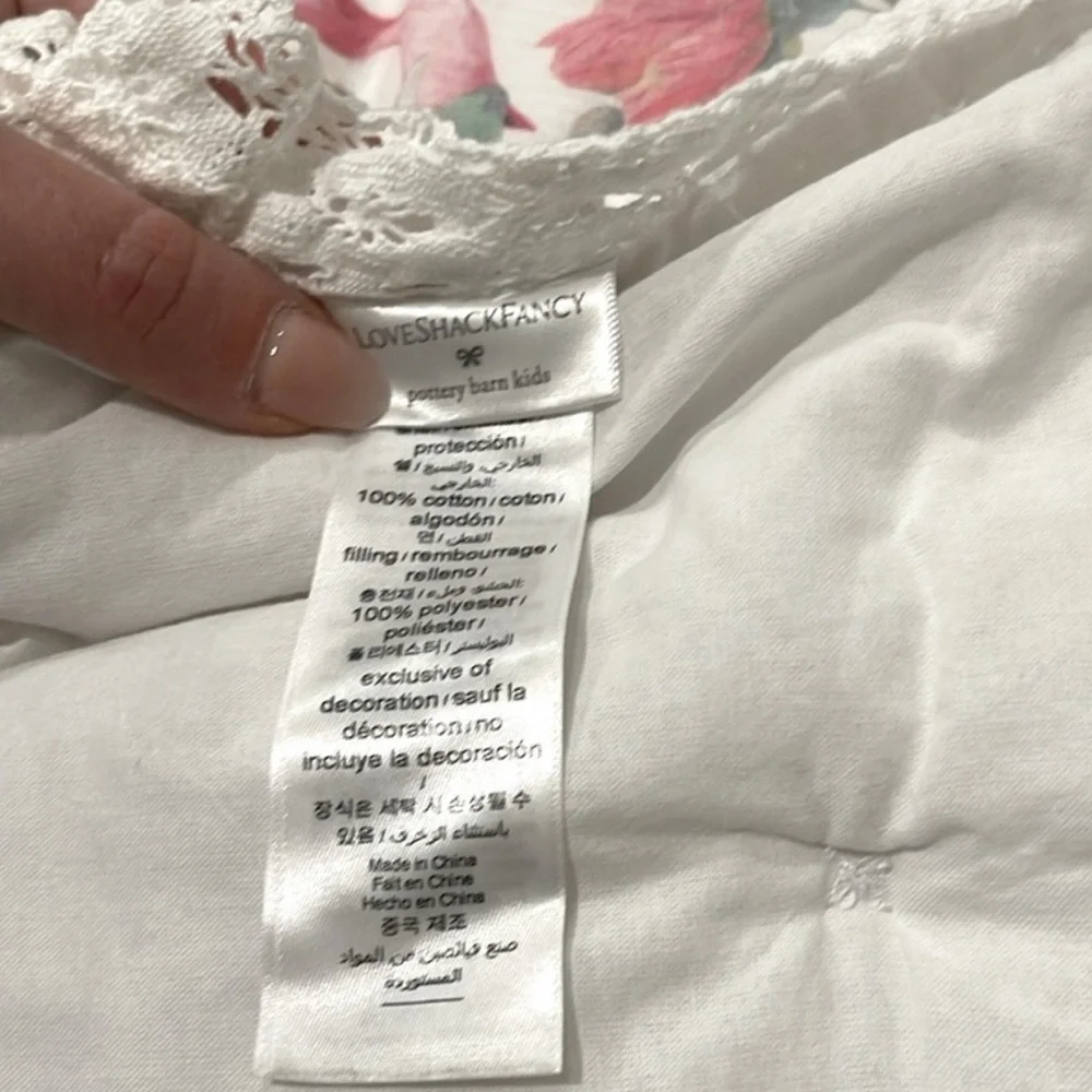 Love Shack Fancy Pottery Barn Cabbage Rose Quilt size Full/Queen EUC